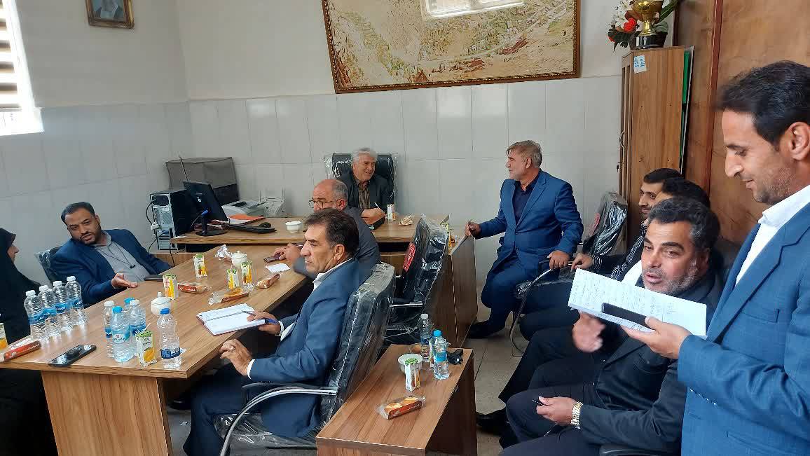 بازدید میدانی شورای شهرستان از روستا آب نیک